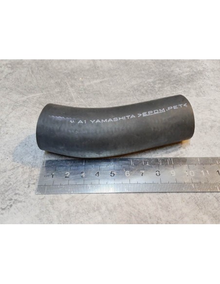 Durite de radiateur inferieure pour GL1000 K3 GL1100