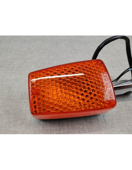 Clignotant arrière droit 650CB 750KZ HONDA 33600-425-603