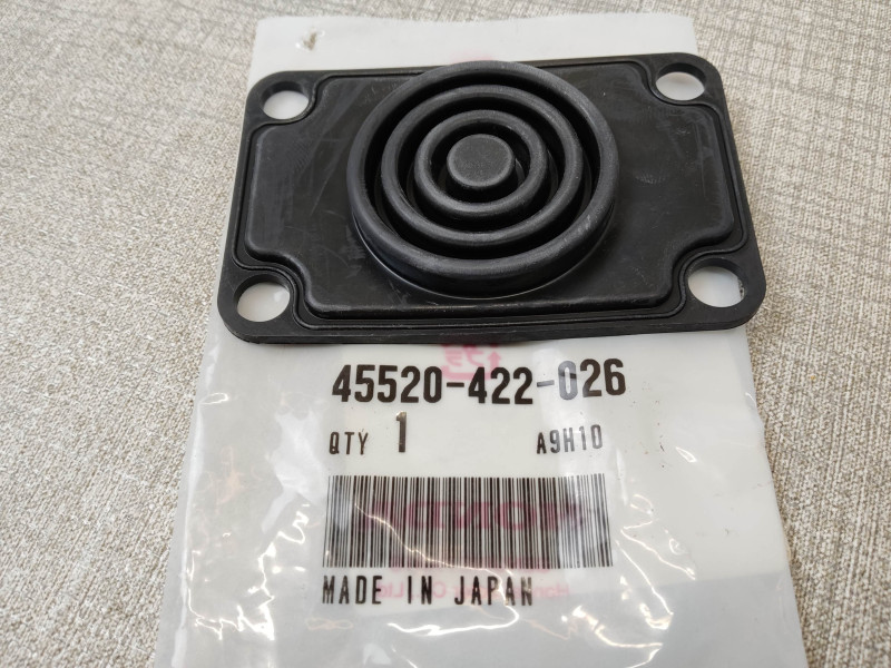 Diaphragme de maitre cylindre CB650 CB400 CB750 GL1100... HONDA 45520-422-026