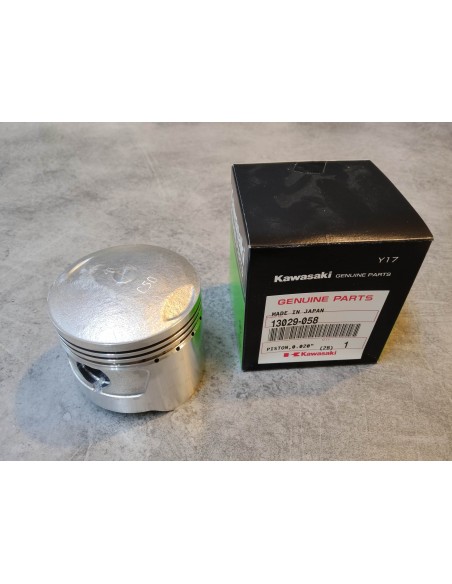 Piston origine KAWASAKI Z1 Z900A4 13029-058 N.O.S +0.50