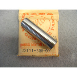 Axe de piston Honda CB750 CB900F 13111-300-000 D15x53mm