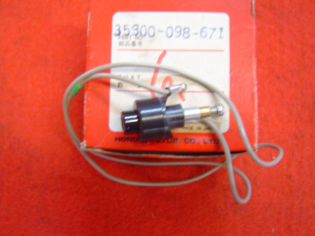 Bouton klaxon Honda ST50 ST70 - Réf. 35300098671