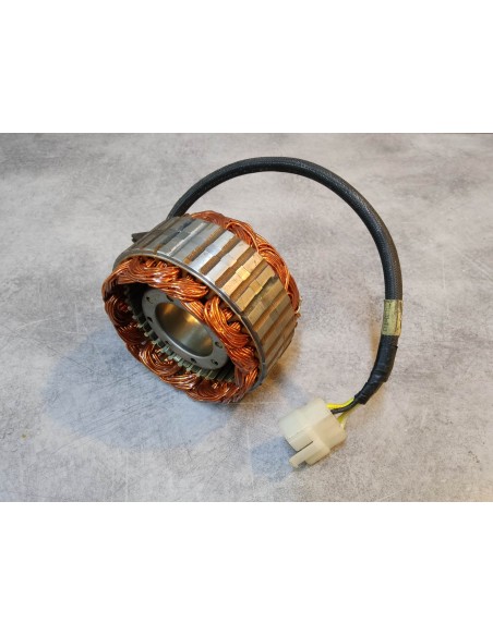 Stator CBX750F (E) 1984 HONDA 31120-MJ0-005