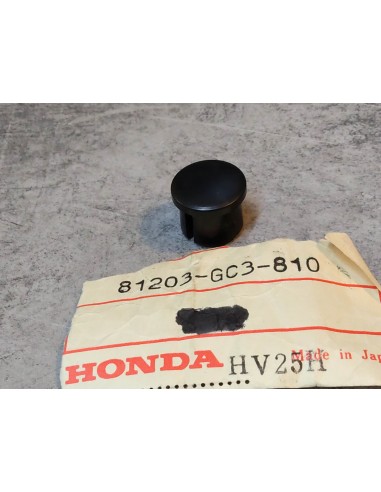 Capuchon de carénage HONDA 81203-GC3-810