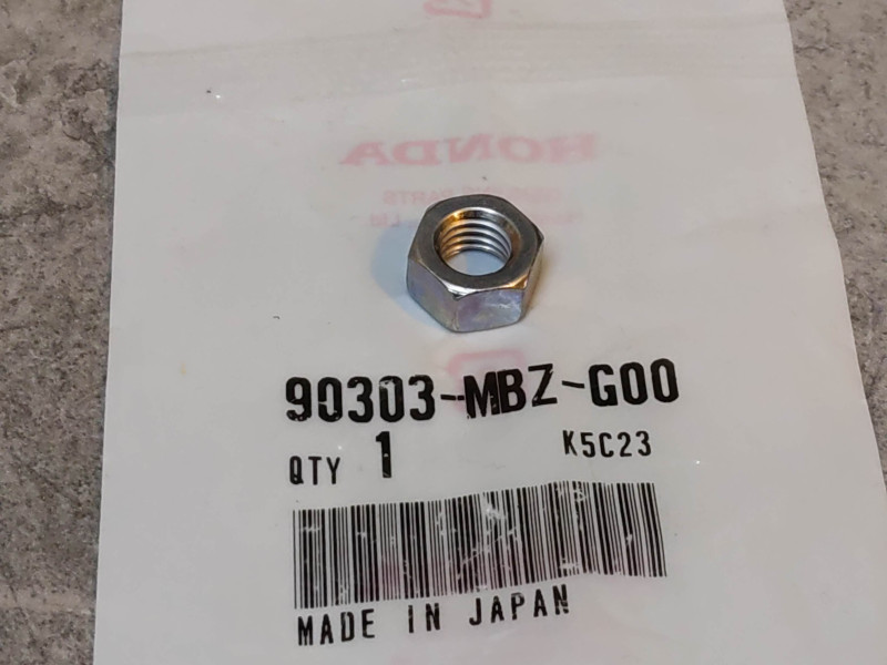 Ecrou 8 mm HONDA 90303-MBZ-G00