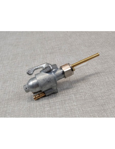 Robinet essence adaptable CB250 CB350 CB450 HONDA 16950-292-000P
