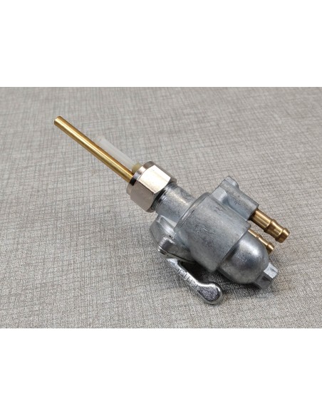 Robinet essence adaptable CB250 CB350 CB450 HONDA 16950-292-000P