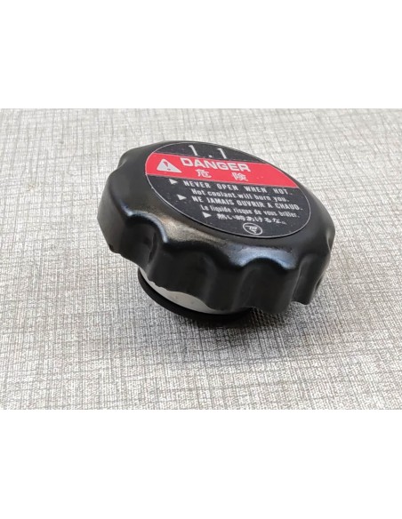 bouchon de radiateur XL125V VT125C CB600F CBF600S VT600C HONDA 19045-MY3-621