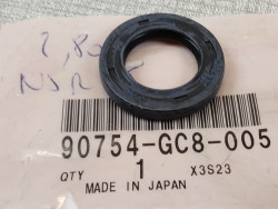 Cache poussiere 20x32x5 divers modèles HONDA 90754-GC8-005 CH125 CN250 ...