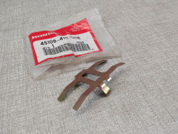 plaque ressort dans étrier CBX1000 neuf origine HONDA 45108-410-006