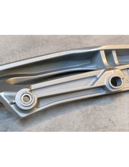 Poignée arrière coté droit grise FORZA 250 / 350 HONDA 77330-K1B-T000
