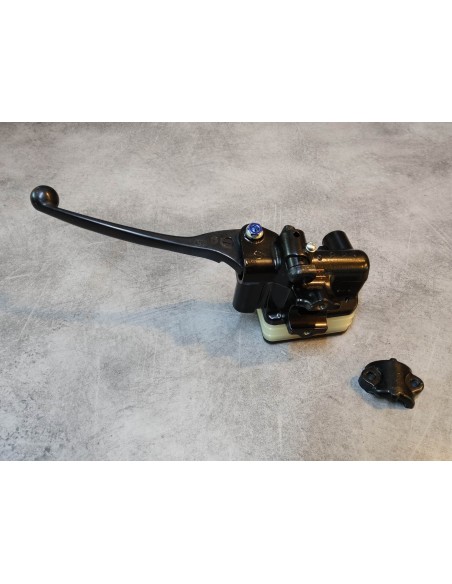 Maitre cylindre CB900 F/FZ Bol d'or 1979 HONDA 45500-438-611