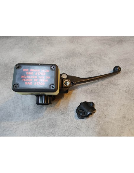 Maitre cylindre CB900 F/FZ Bol d'or 1979 HONDA 45500-438-611