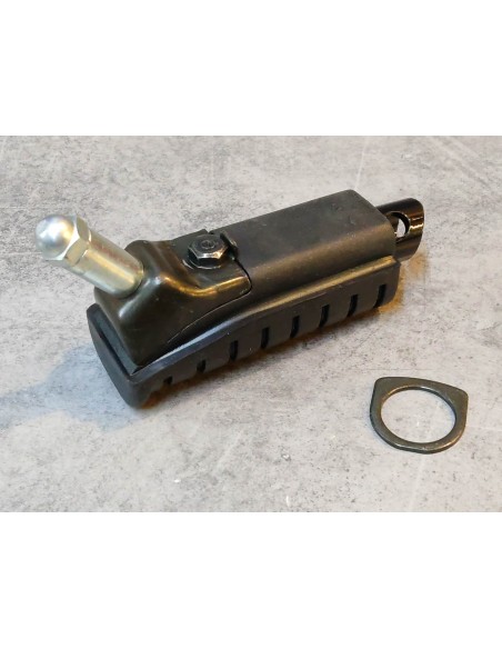 Tige repose pieds AV D pour NSR50AK HONDA 50630-GT3-620