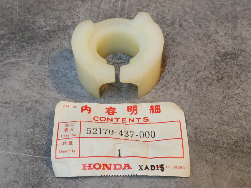 Entretoise du guide chaine secondaire de XL125S SC HONDA 52170-437-000
