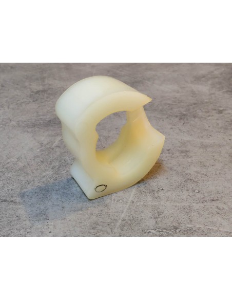 Entretoise du guide chaine secondaire de XL125S SC HONDA 52170-437-000