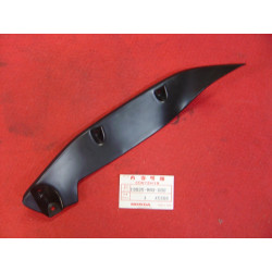 Garniture guide d'air droit Honda NX650J 88 - 19035MN9000