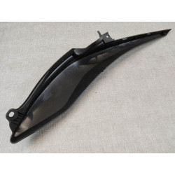 cache latéral droit de CB600F 2008-2010 code couleur y171m HONDA 77210-MFG-D00ZD