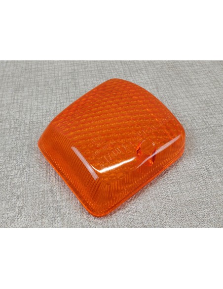 Cabochon de clignotant AR gauche de SA50 Vision 88/97 HONDA 33652-GY1-901