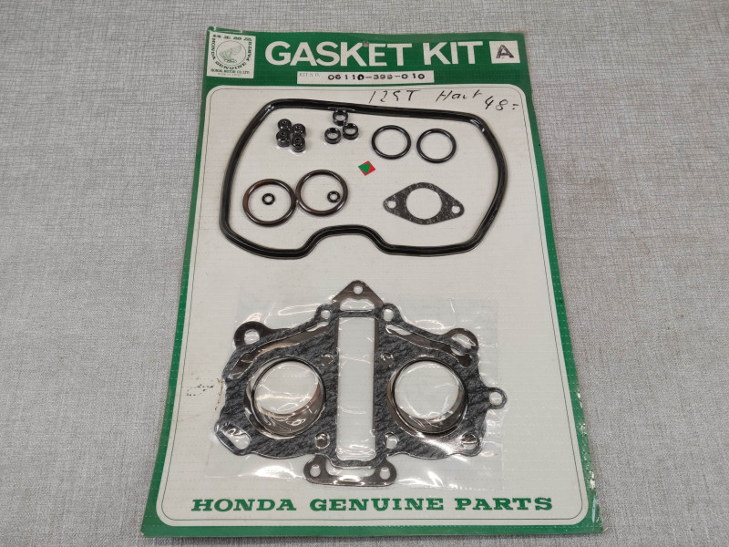 Pochette de joints haut moteur (A) CB125T CM125T idem 06110399S01 remplace l