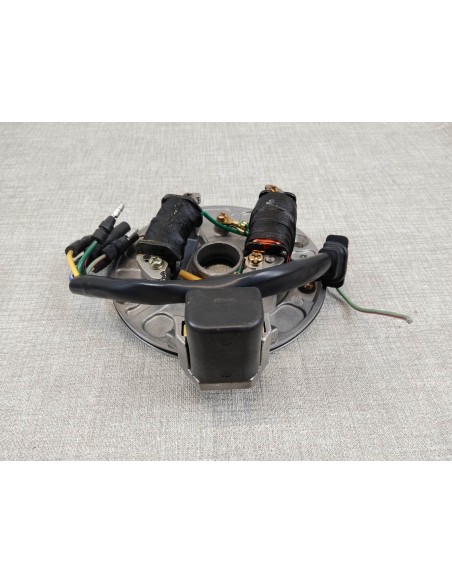 Stator complet hitachi pour C50 CUB 1982/1993 HONDA 31120-GB3-604