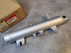 Fourreau de fourche coté droit GL1800 GOLDWING 2007-2010 HONDA 51420-MCA-H51