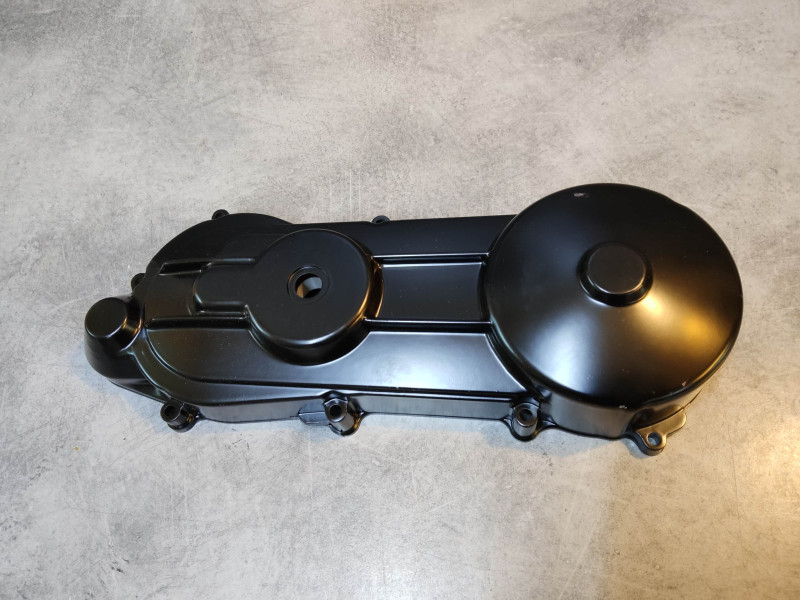 Carter gauche noir NOS (petits sauts peinture) SA50 HONDA 11340-GN2-830NOS