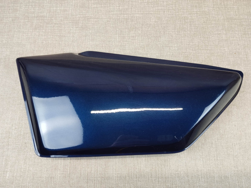 Cache latéral gauche OCCASION CM250 bleu AVEC RAYURES HONDA 83640-KB4-000