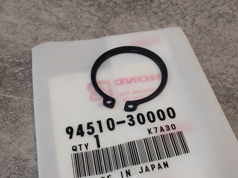 Circlip 30 mm HONDA 94510-30000