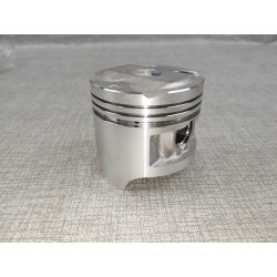 Un piston cote standard pour CBX400 neuf origine HONDA 13101-MA6-000