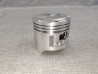 Un piston cote standard pour CBX400 neuf origine HONDA 13101-MA6-000