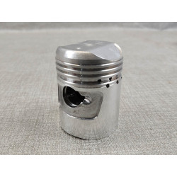 piston cote +1mm pour SS50 neuf origine HONDA 13105-051-010