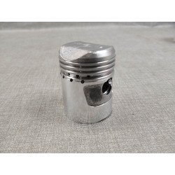 piston cote +1mm pour SS50 neuf origine HONDA 13105-051-010