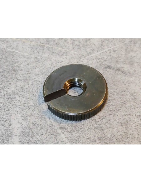 Ecrou tendeur de cable VT750 CB750 VTR250... HONDA 90321-KT7-760