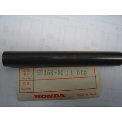 Tube entretoise fixation moteur avant Honda CBX750 - 50363MJ1000