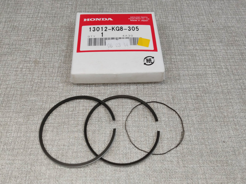 Segment cote +0.25 pour NH125 1984 neuf origine HONDA 13012-KG8-305