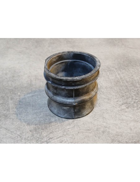 Conduit de boite à air A de CB750FA FB (cylindre 2 et 3) HONDA 17253-425-000