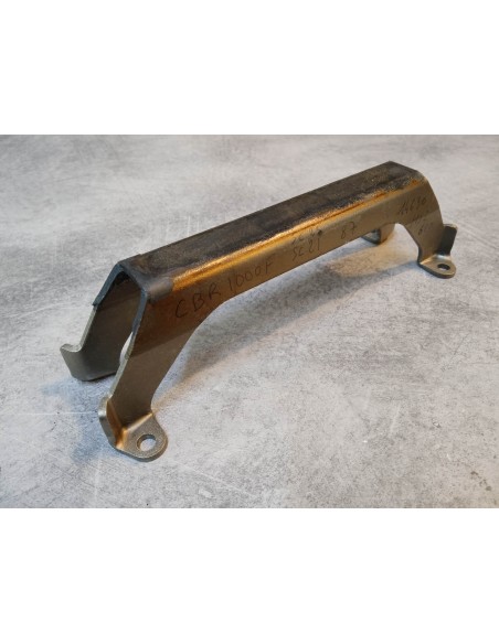 Patin superieur pour moteur CBR1000F 89 à 99 CB1000F 93 à 96 HONDA 14630-MS2-610