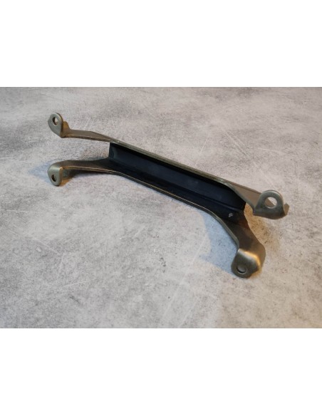 Patin superieur pour moteur CBR1000F 89 à 99 CB1000F 93 à 96 HONDA 14630-MS2-610