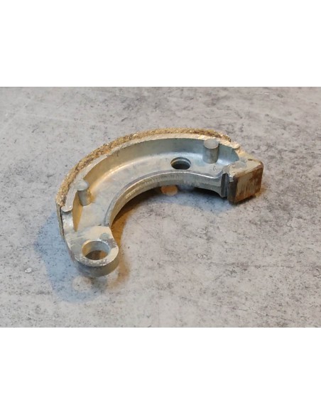 UNE Machoire de frein avant ou arrière P50 LITTLE HONDA 45120-044-010