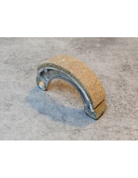 UNE Machoire de frein avant ou arrière P50 LITTLE HONDA 45120-044-010