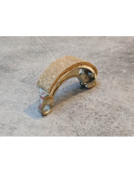 UNE Machoire de frein avant ou arrière P50 LITTLE HONDA 45120-044-010