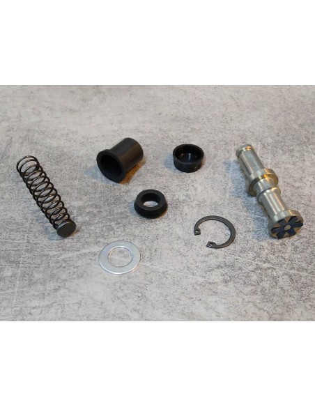 Kit réparation maitre cylindre avant CBX1000Z CX500C CB750KZ HONDA 45530-463-305