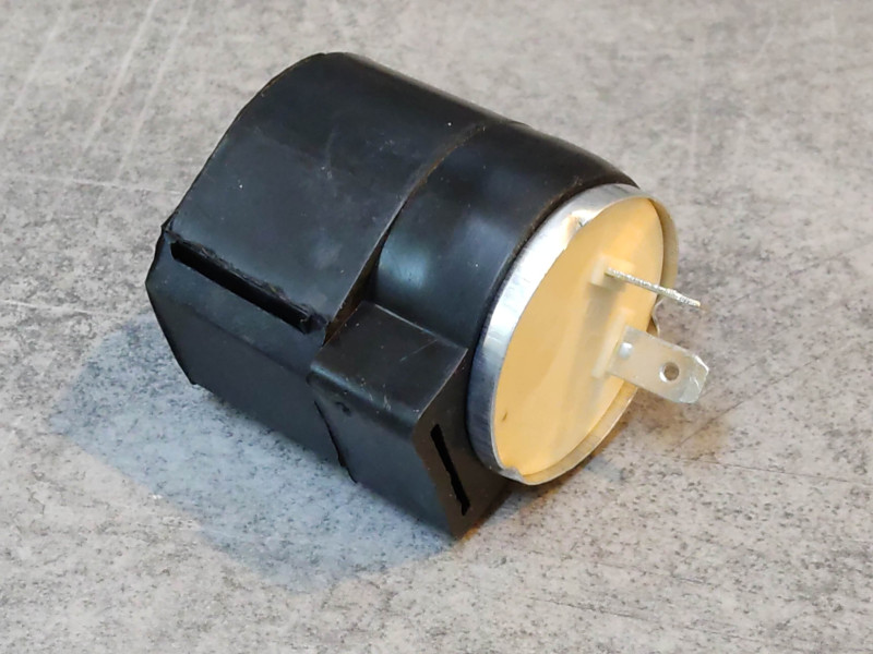 Relais complet clignotant ADAPTABLE HONDA 38300-415-405P