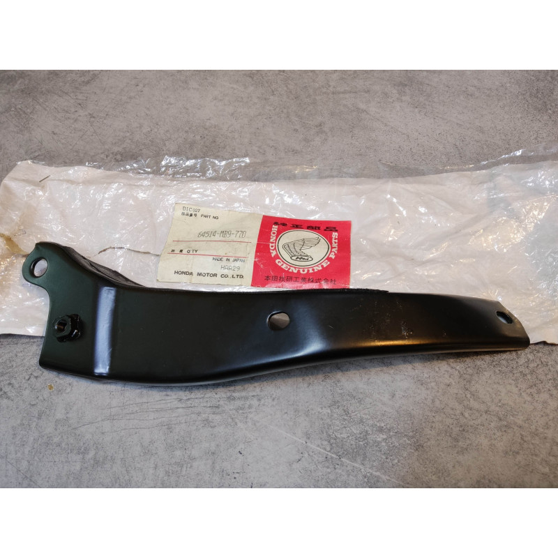 Support carénage AV GA (petit défaut de peinture) GL1100 HONDA 64514-MB9-770NOS