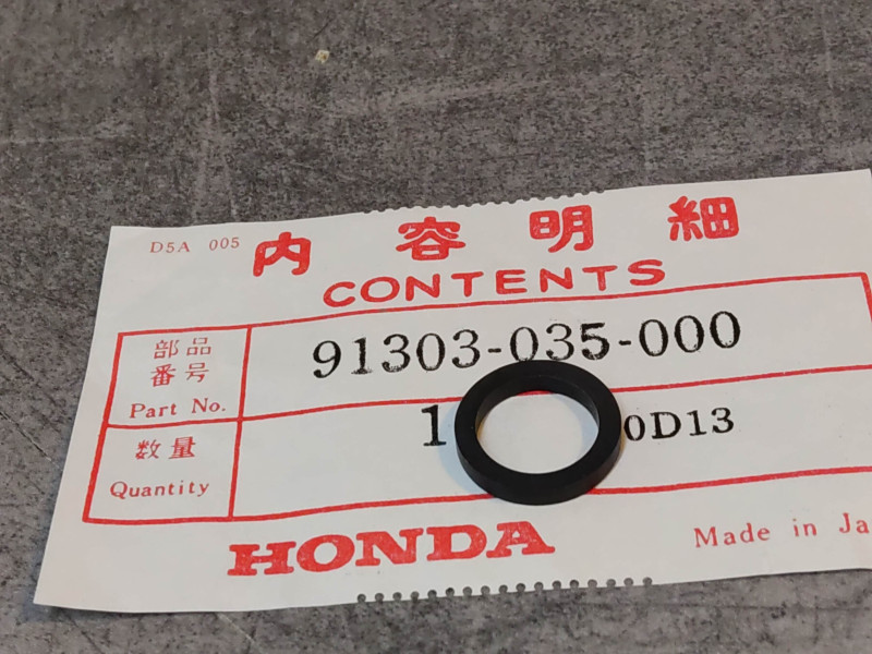 Joint etanchéité caoutchouc 16 mm C50/70/90 XR50 ST50/70... HONDA 91303-035-000