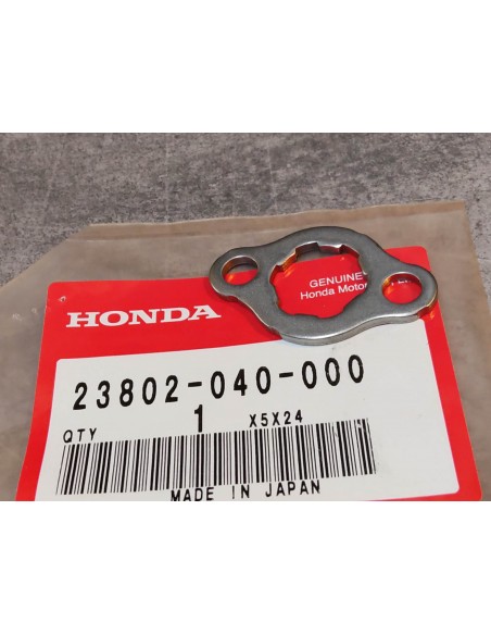 Plaque d'arret pignon sortie de boite ST70 CF50 C70/90 CR80R HONDA 23802-040-000