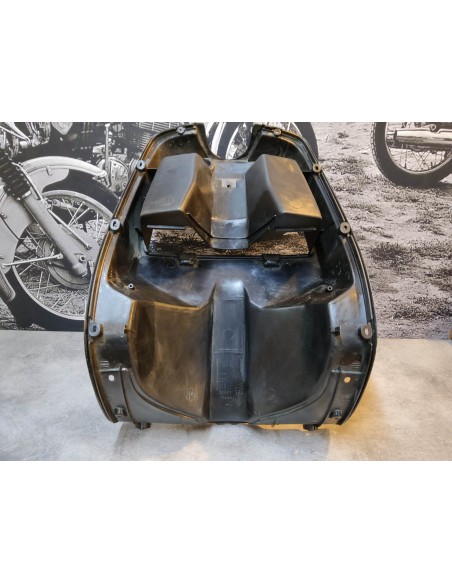 Carénage intérieur de tablier SA50/80 HONDA 81131-GY1-910ZA