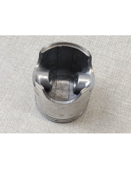 Piston cote standard pour modèles CR125RC/RD 82/83 idem références 13101KA3000