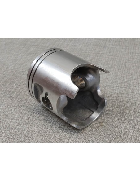Piston cote standard pour modèles CR125R 80/84 idem références 13101KA3710 13